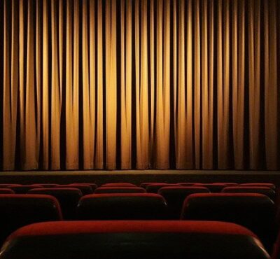 movie-theater-4609877_640
