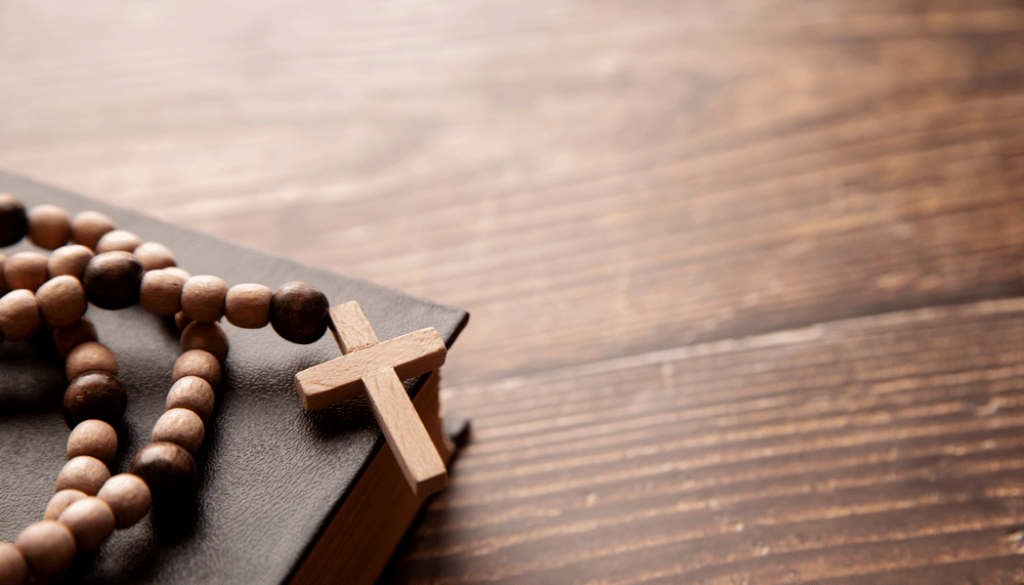 still-life-crucifix-with-book