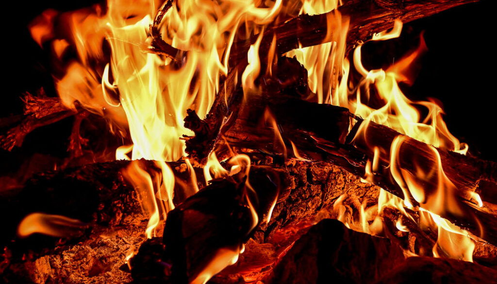 closeup-shot-wood-burning-bright-flames