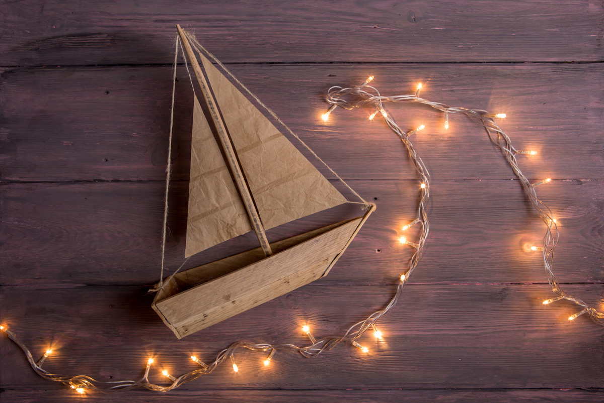 Platzhalter-Boot-Lichterkette