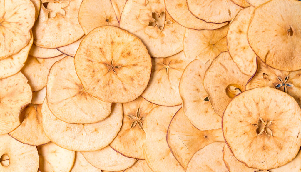 dried-apple-chips-background