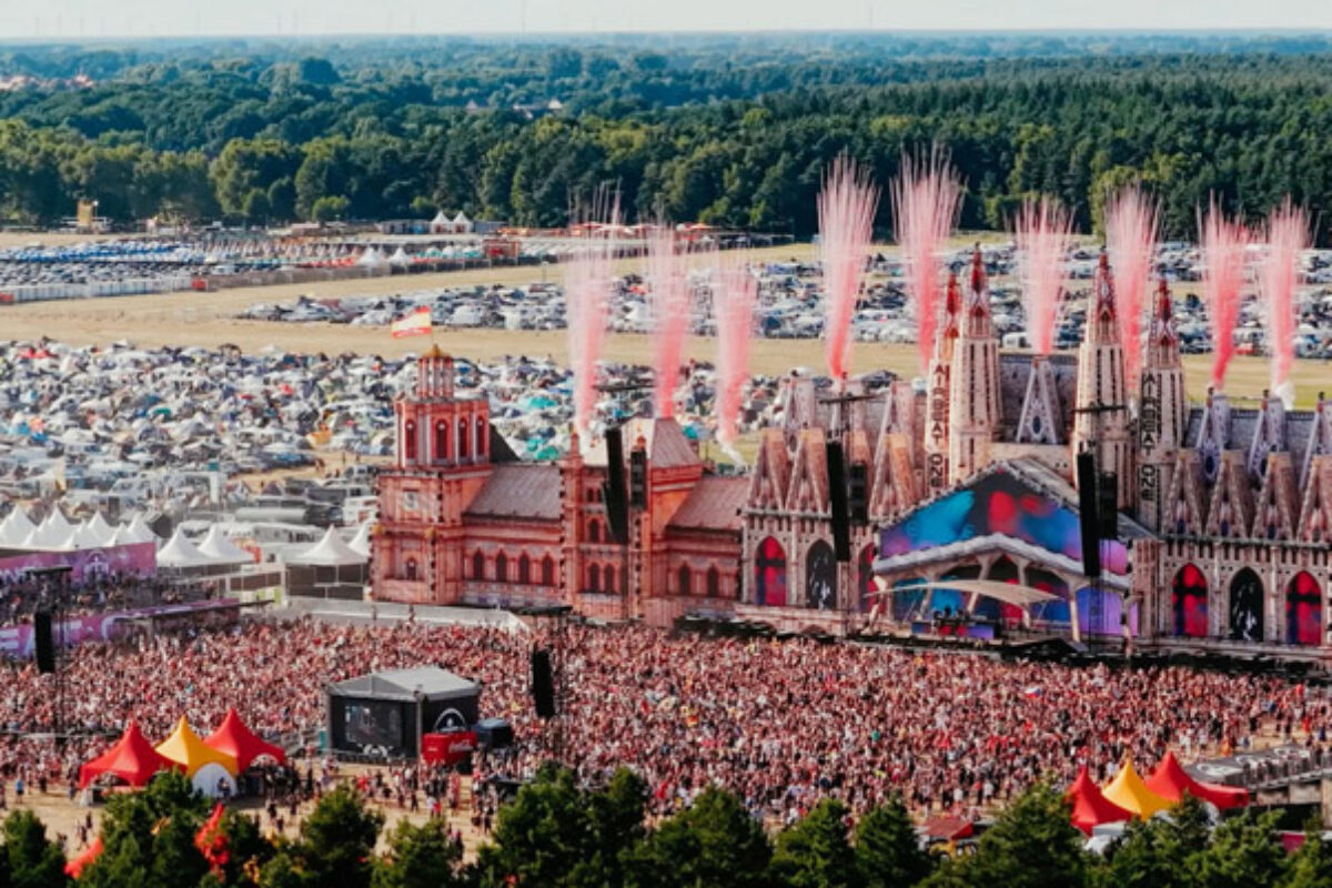 airbeat-one-background-2025